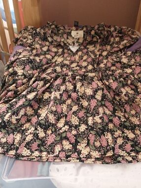 "Among the Flowers" Peplum Top NWT